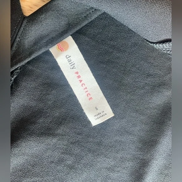 Anthropologie Daily Practice Black Open Back Blouse Size Small - Picture 9 of 13